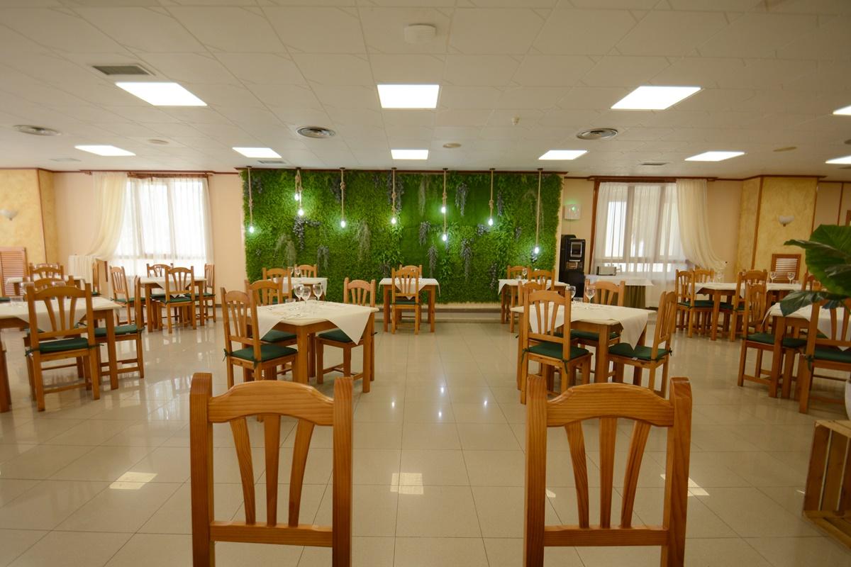 La Imperial Otel Luceni Dış mekan fotoğraf